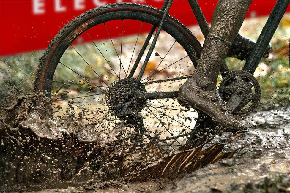Mountain biker riding with Assioma PRO MX pedals